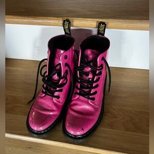 Dr. Martens Hot Pink with Glitter Luana Boots these are a unicorn size 6